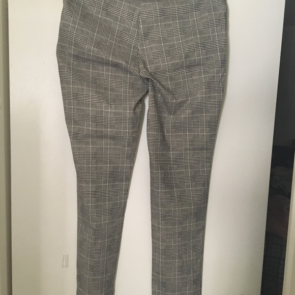 Jennifer & Grace Ankle Pants - Picture 9 of 10